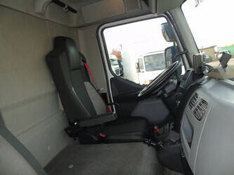 2014-renault-12-220-43307108