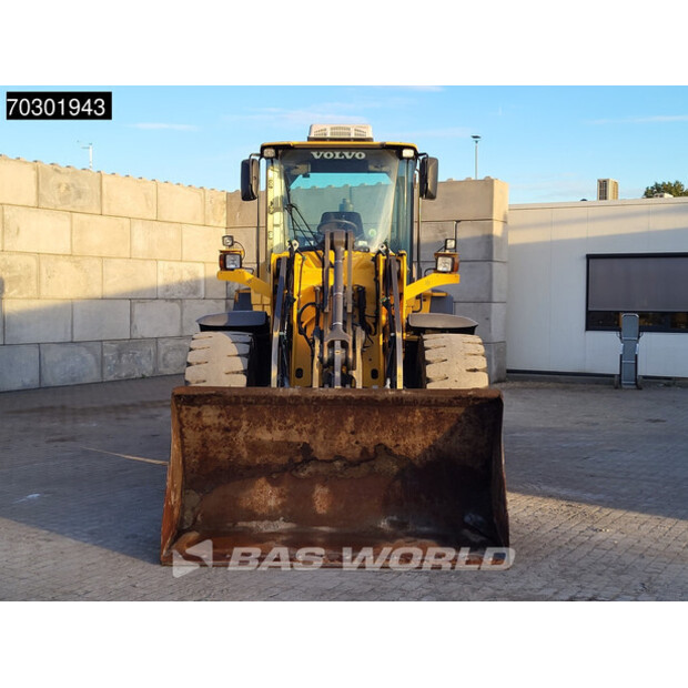 2010 Volvo L90F-43307482