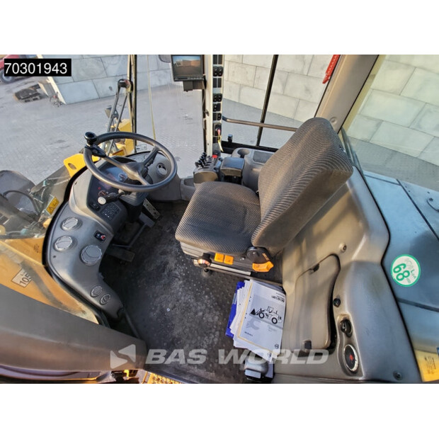 2010 Volvo L90F-43307504