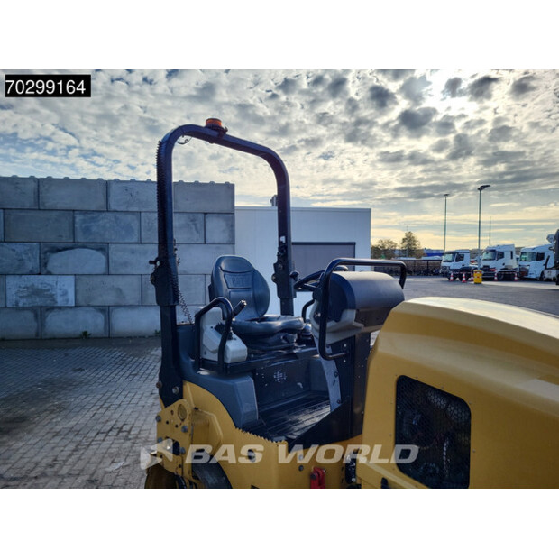 2018 كاتربيلر CB2.7-43307700