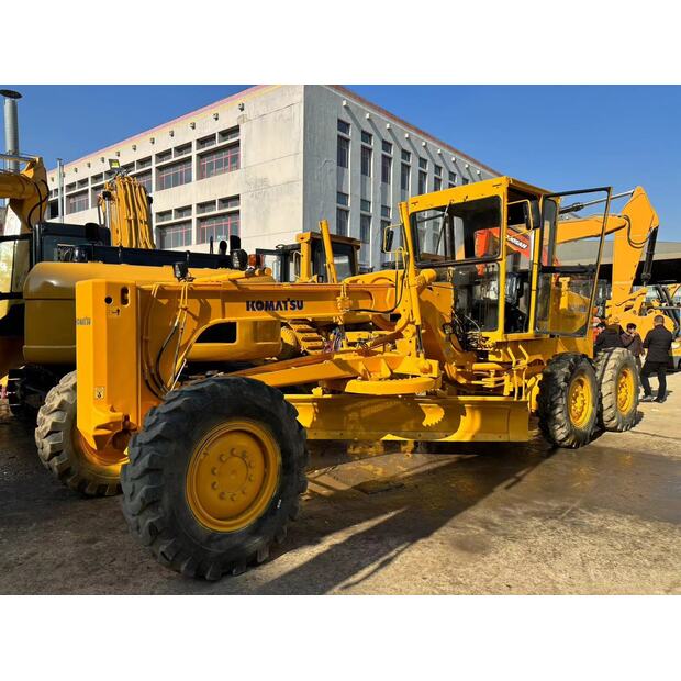 2022 Komatsu GD511A-43307804