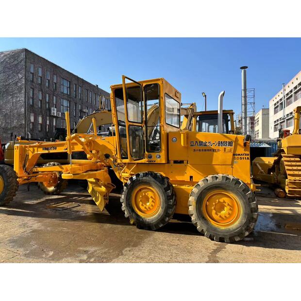 2022 Komatsu GD511A-43307811