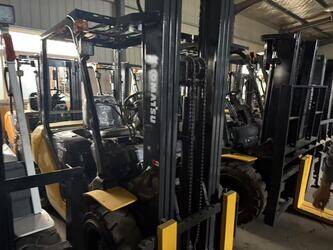 Image de CHARIOTS ÉLÉVATEURS 2023 Komatsu FD30T-17