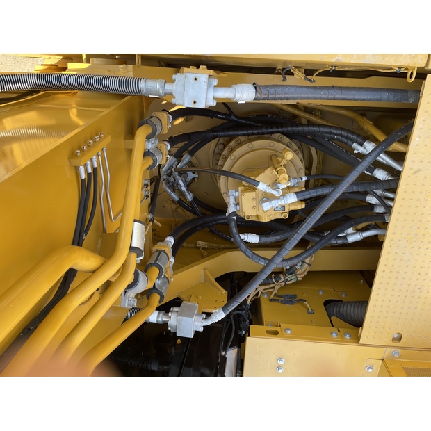 2024 كاتربيلر 336GC-43307861