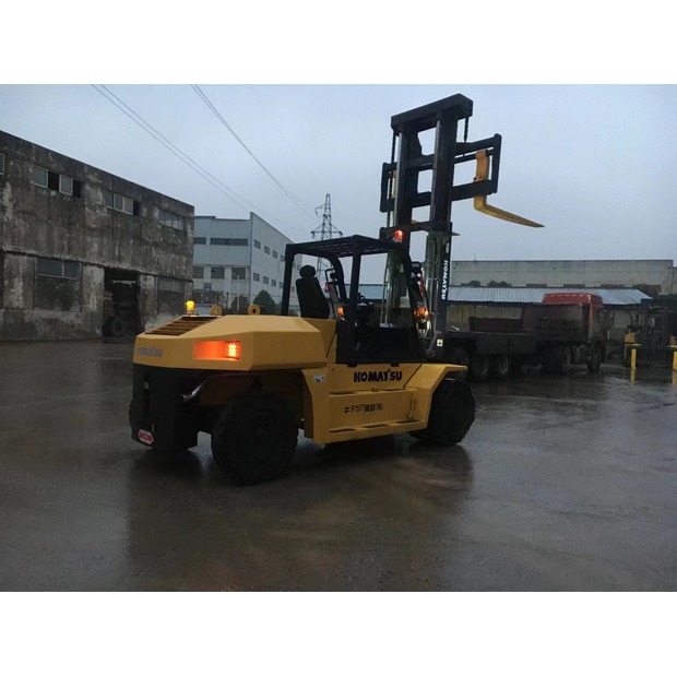 2019 Komatsu FD150-7-43307867