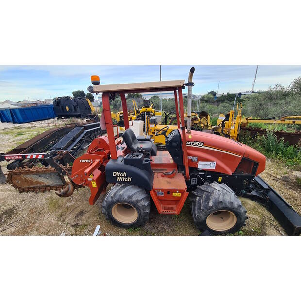 2012 ديتش ويتش RT55-43308198