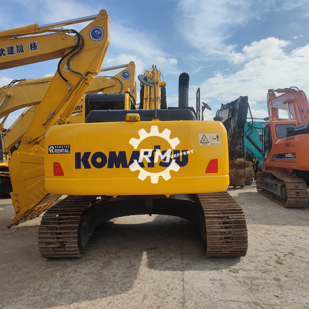 2018 Komatsu PC240-43308219