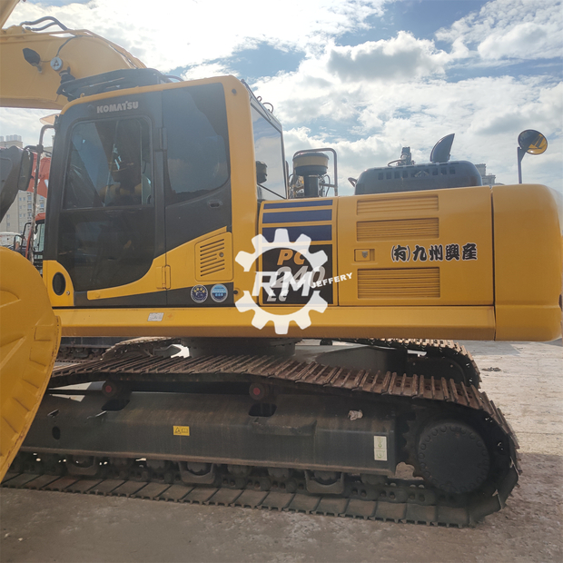 2018 Komatsu PC240-43308220