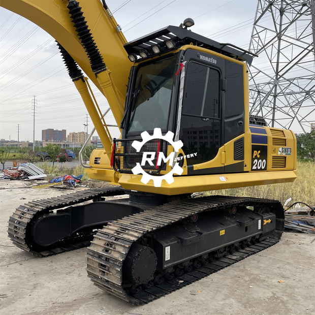 2021 Komatsu PC200-43308247