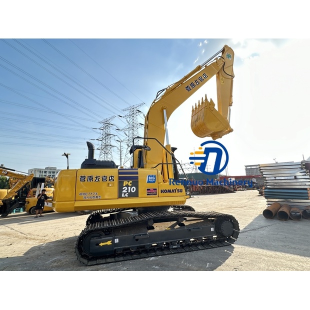 2024 Komatsu PC210-43308356