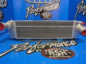 صورة ل مبرد هواء الشحن انترناشونال مستعملة