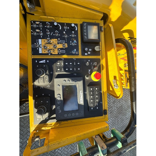 2019 GOMACO 3300-43309026