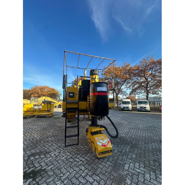 2019 GOMACO 3300-43309030