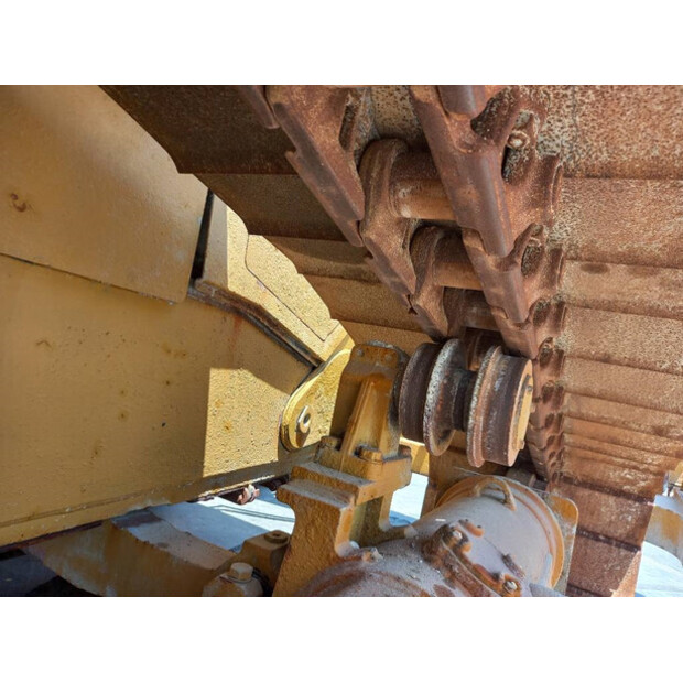 2008 كاتربيلر D6T LGP-43309464