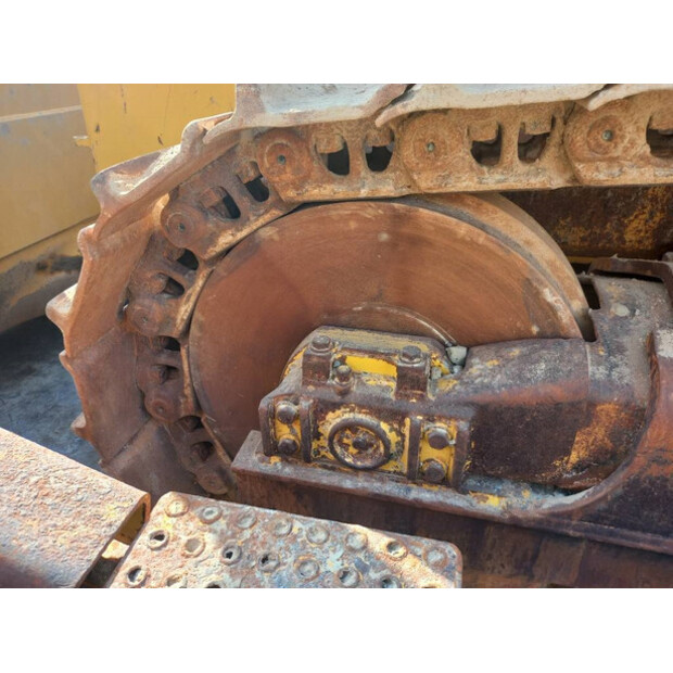 2024 Komatsu D155A-6R-43309624