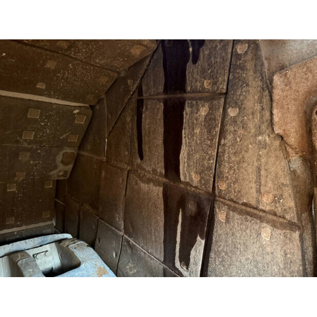 2000 GIPO R130-43309686