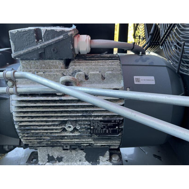 2018 Kaeser M31E-43309772