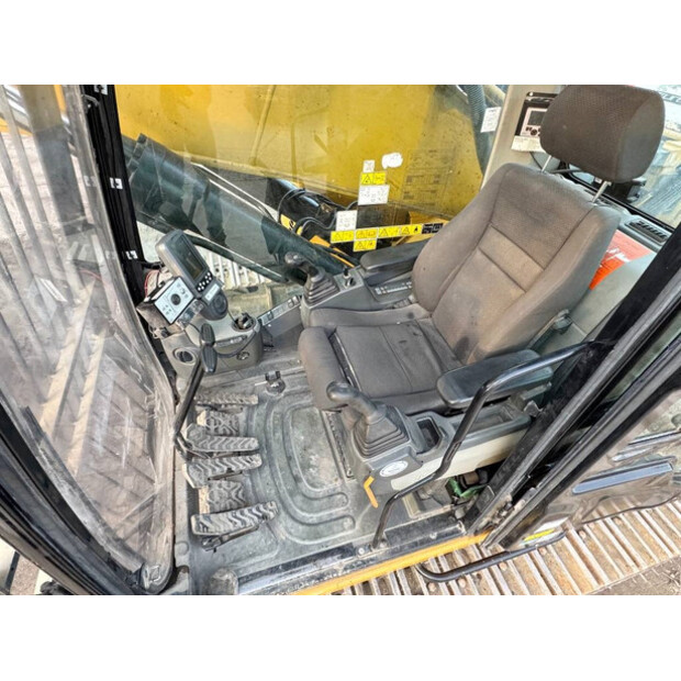 2011 Caterpillar 336D-43309811