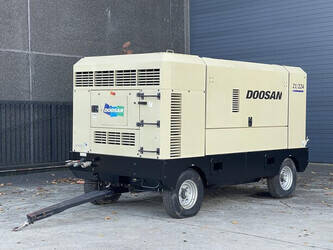 Image de COMPRESSEURS MÉCANIQUES 2016 Doosan 21 / 224 - N