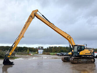 صورة ل حفارات طويلة المدى 2016 هيونداي HX300LR