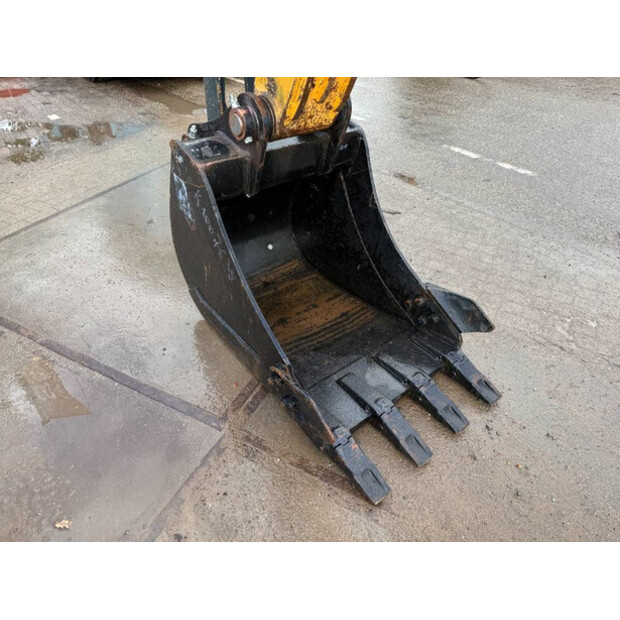 2016 Hyundai HX300LR-43309942