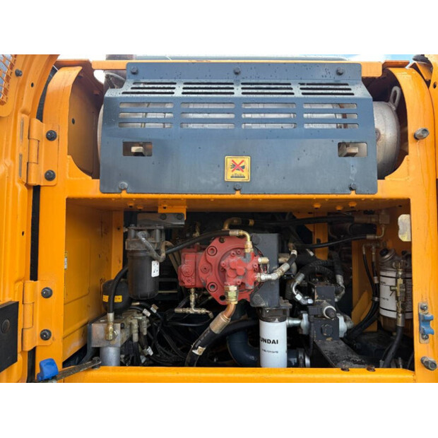 2016 Hyundai HX300LR-43309950