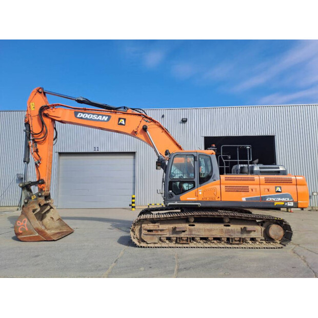 2018 Doosan DX340LC-5-43310045