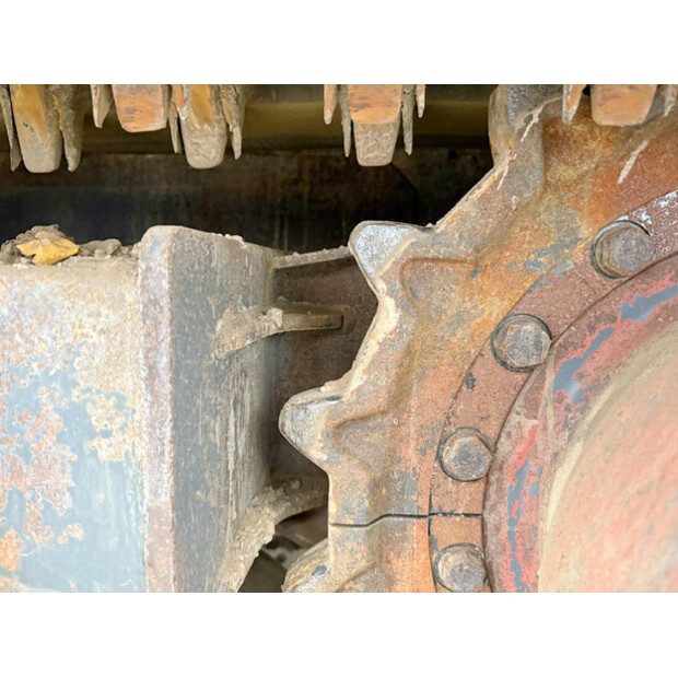 2012 اي اتش اي IC 100-43310271