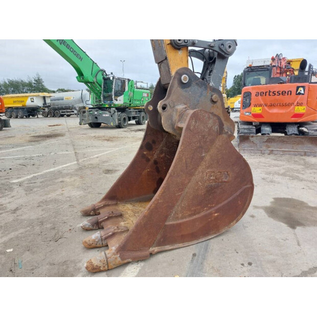 2019 ليبهير R936LC-43310294