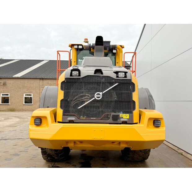 2019 فولفو L120H-43310345