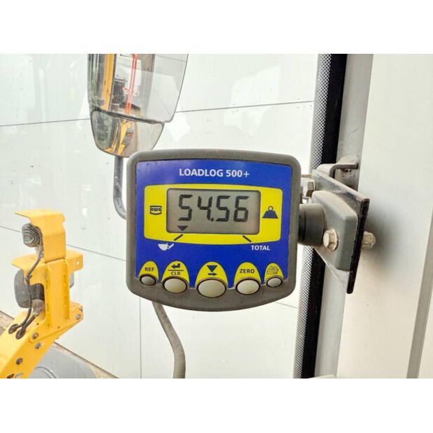 2019 فولفو L120H-43310356