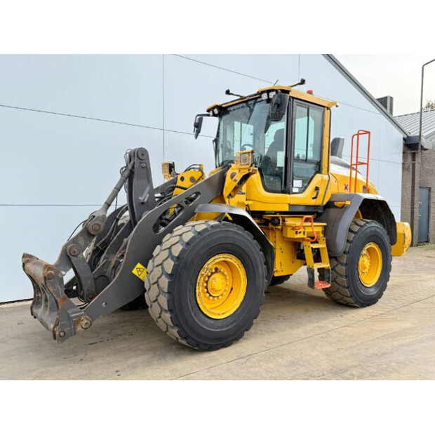 2021 Volvo L90H-43310458