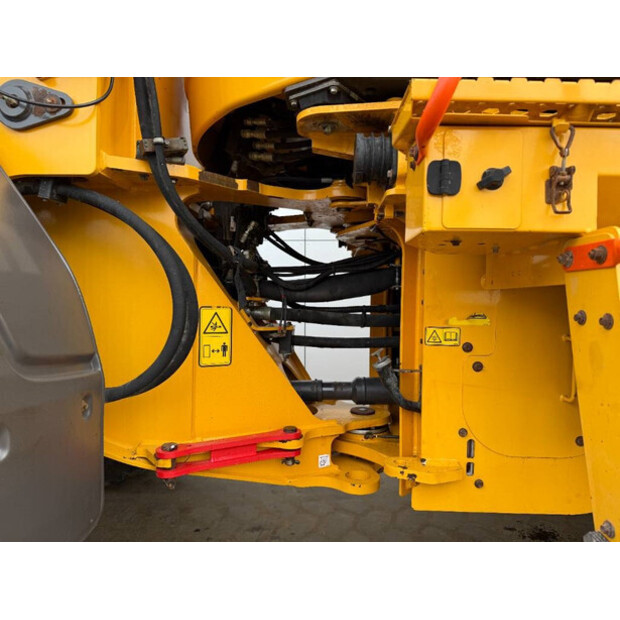 2021 Volvo L90H-43310476