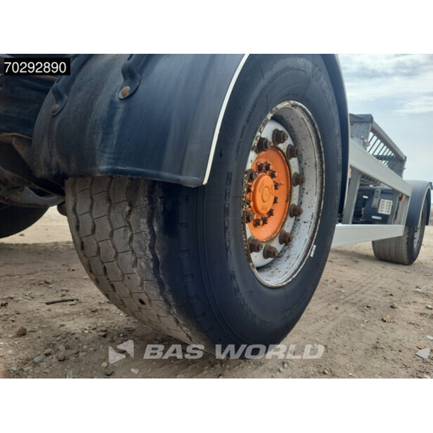 2001 بيرغ OTHERS-43310807