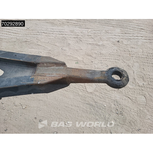 2001 بيرغ OTHERS-43310833