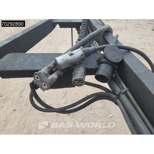 2001 بيرغ OTHERS-43310834