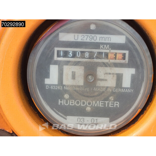 2001 بيرغ OTHERS-43310838