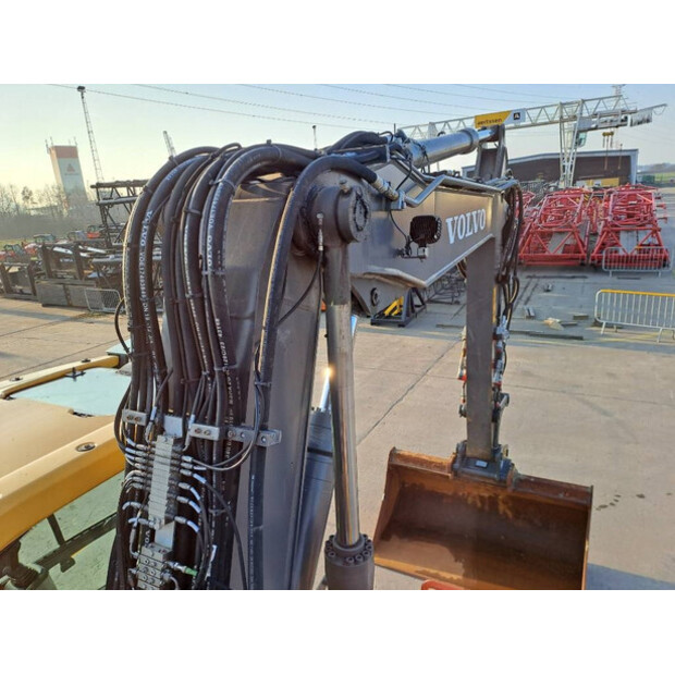 2019 فولفو EW160E-43310864