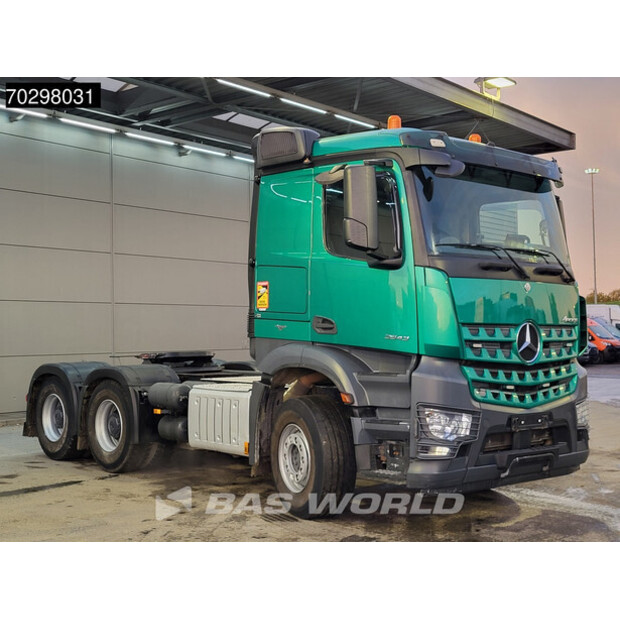 2015 Mercedes-Benz Arocs 2843-43311200