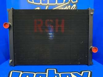 Image for Radiator - Aluminum International Used