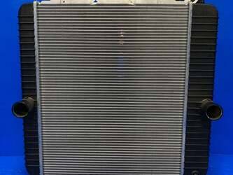 صورة ل قطع الغيار Radiator-PTR انترناشونال مستعملة