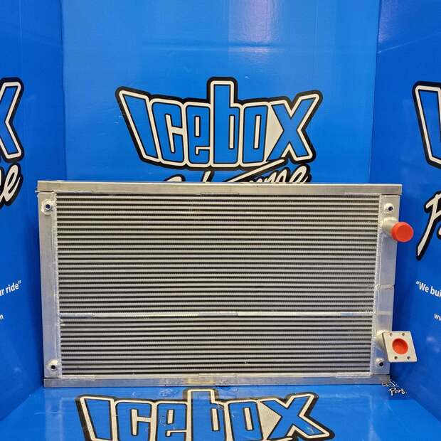 Oil Cooler Hyundai Used-43313372