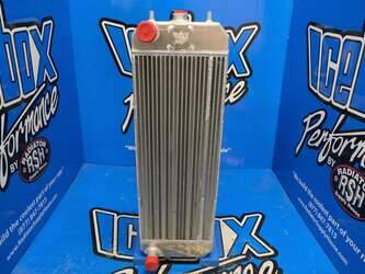 صورة ل Radiator - Aluminum Radiator - Aluminum هيتاشى مستعملة