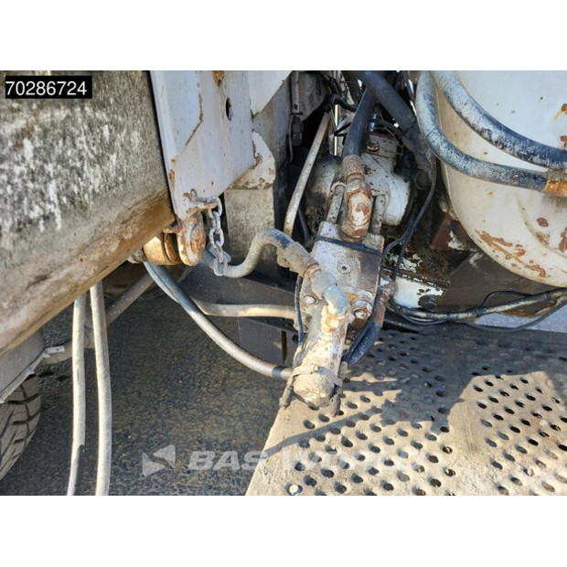 1991 Mercedes-Benz SK 1922-43315104