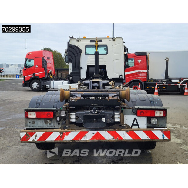 2017 Renault C460-43315968