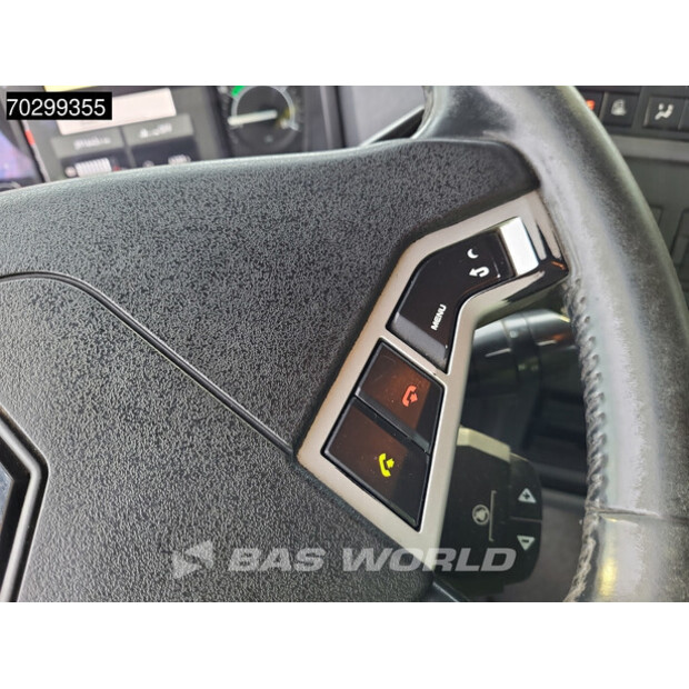 2017 Renault C460-43315975