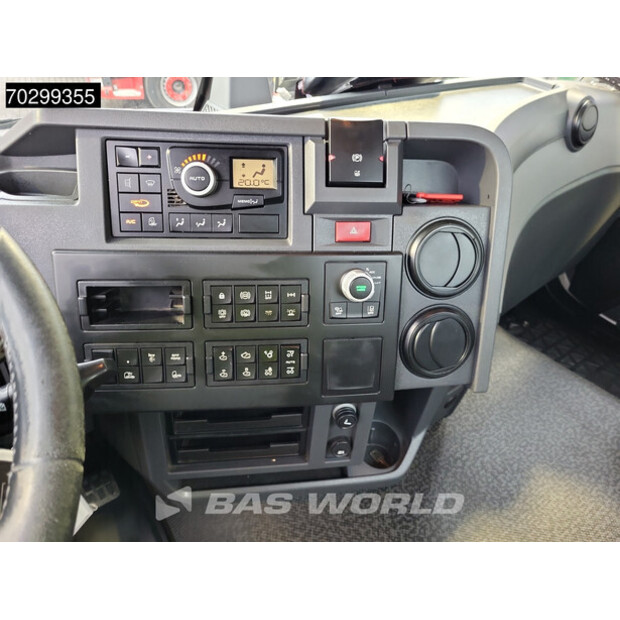 2017 Renault C460-43315976