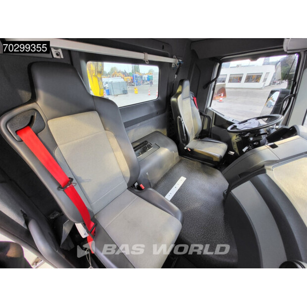 2017 Renault C460-43315979