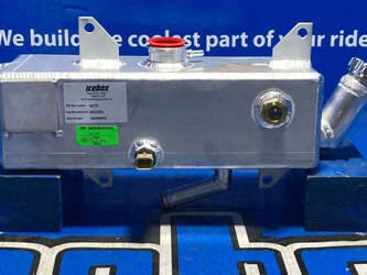 Image de PIÈCES DÉTACHÉES Radiator Components Freightliner Used