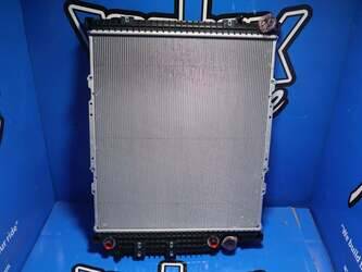 Image de PIÈCES DÉTACHÉES Radiator-PTR Freightliner Used